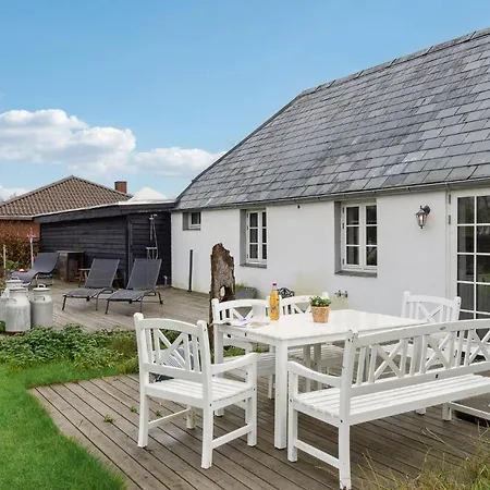 Stunning In With Kitchen Vakantiehuis *