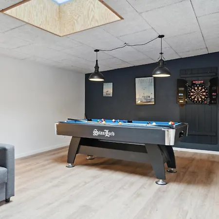 2 Bedroom Pet Friendly In *